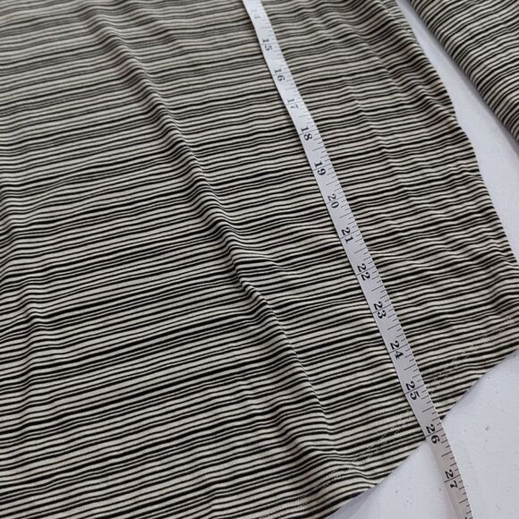 Athleta Top Womens Large Black White Striped Long Sleeve Scoop Neck - Picture 8 of 8